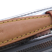 将图像加载到图库查看器中,LOUIS VUITTON Handle ・ Soft Trunk Silver/GrayM45885 Monogram・Mirror