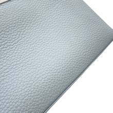 将图像加载到图库查看器中,LOUIS VUITTON Capucines Light Blue Taurillon Leather Size BB
