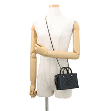 将图像加载到图库查看器中,CHANEL Matelasse Trunk Vanity Shoulder Bag BlackAS3344 Lambskin