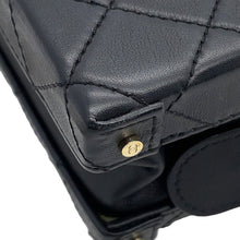将图像加载到图库查看器中,CHANEL Matelasse Trunk Vanity Shoulder Bag BlackAS3344 Lambskin