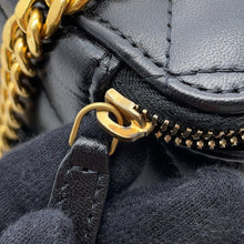 将图像加载到图库查看器中,CHANEL Matelasse Chain Vanity Bag Black Lambskin
