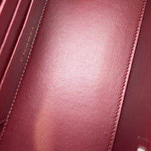 将图像加载到图库查看器中,CHANEL Matelasse Chain Vanity Bag Black Lambskin