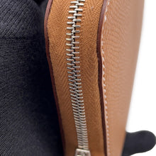 将图像加载到图库查看器中,HERMES Azap Long silk in Gold Epsom