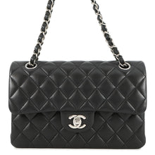 将图像加载到图库查看器中,CHANEL Matelasse W Flap ChainShoulder Bag BlackA01113 Lambskin Size 23