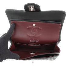 将图像加载到图库查看器中,CHANEL Matelasse W Flap ChainShoulder Bag BlackA01113 Lambskin Size 23