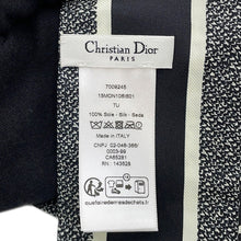 将图像加载到图库查看器中,Dior 30 Montaigne Mitzah Scarf White/Black15MON106I601 Silk100%