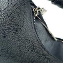 Load image into Gallery viewer, LOUIS VUITTON Why Not NoirM20703 Monogram Mahina Size PM
