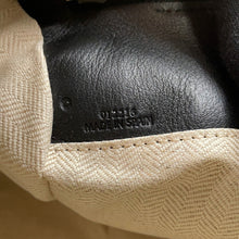 Load image into Gallery viewer, LOEWE Puzzle bag Black Leather Size Medium
