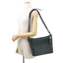 Load image into Gallery viewer, CHANEL Gabriel de Hobo Shoulder Bag GreenA93824 Calf Leather Size Large