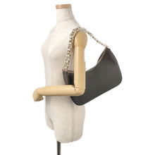 将图像加载到图库查看器中,Christian Louboutin Rubira ChainShoulder CharcoalBrown1235097 Leather