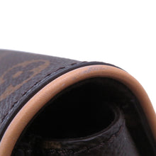 将图像加载到图库查看器中,LOUIS VUITTON Pochette Camille BrownM13566 Monogram
