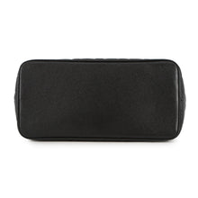 将图像加载到图库查看器中,CHANEL Medallion Tote BlackA01804 Caviar Leather