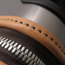 Load image into Gallery viewer, LOUIS VUITTON Horizon SilverM42667 Monogram Titanium Size 55