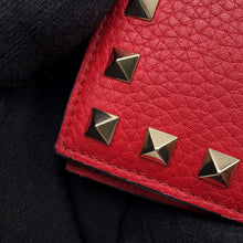 将图像加载到图库查看器中,Valentino Garavani Rock Studded Compact Wallet Red5W2P0P39VSH Leather