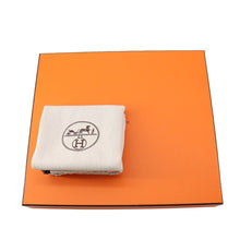 Load image into Gallery viewer, HERMES Lindy Terre Taurillon Clemence Size 26