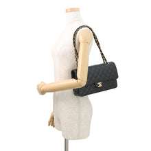 将图像加载到图库查看器中,CHANEL Matelasse W flap WChainShoulder Bag BlackA01112 Caviar Leather Size 25