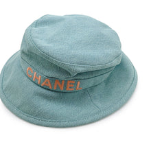 将图像加载到图库查看器中,CHANEL hat logo Size M Aqua Green Denim