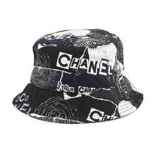 Load image into Gallery viewer, CHANEL Camellia bucket hat Size M Black/White Cotton 100%