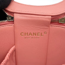 将图像加载到图库查看器中,CHANEL Vanity Top Handle Shoulder Bag Pink Lambskin