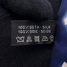 将图像加载到图库查看器中,CHANEL Scarf CC Logo Icon motif Navy/White Silk100%