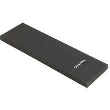 将图像加载到图库查看器中,CHANEL Scarf CC Logo Icon motif Navy/White Silk100%