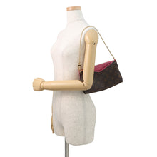 Load image into Gallery viewer, LOUIS VUITTON Pallas Clutch RoseM41483 Monogram