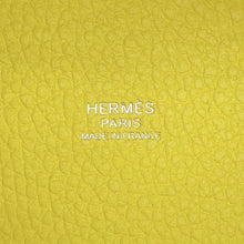 Load image into Gallery viewer, HERMES Picotin Padlock Lime Taurillon Clemence Size PM