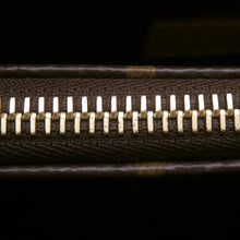 Load image into Gallery viewer, LOUIS VUITTON Montaigne BordeauxM41055 Monogram Size BB