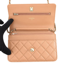 将图像加载到图库查看器中,CHANEL Classic Chain Wallet BrownAP4241 Caviar Leather