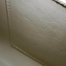 将图像加载到图库查看器中,Valextra Valextra Izide IvoryWBES0036028LOC99WW Soft Calf Leather Size Mini