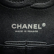 Load image into Gallery viewer, CHANEL Matelasse Double Flap ChainShoulder BlackA01112 Calf Leather Size 25