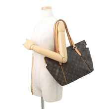 将图像加载到图库查看器中,LOUIS VUITTON Totally BrownM56688 Monogram Size PM