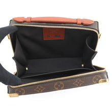 将图像加载到图库查看器中,LOUIS VUITTON Handle ・ Soft Trunk BrownM45785 Monogram NBACollaboration
