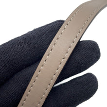 将图像加载到图库查看器中,FENDI C'mon Shoulder Bag Beige8BS082 Leather Size Small