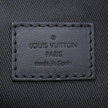 将图像加载到图库查看器中,LOUIS VUITTON Pilot Wearable Wallet NoirM83563 Leather LV Aerogram