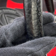 将图像加载到图库查看器中,LOUIS VUITTON Cabas Vale Noir/RedM95241 Wool Leather