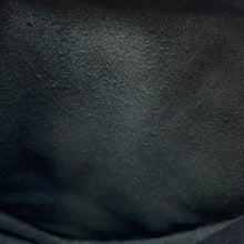 将图像加载到图库查看器中,LOUIS VUITTON New Wave Heart Bag NoirM52796 Calf Leather