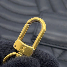 将图像加载到图库查看器中,LOUIS VUITTON New Wave Heart Bag NoirM52796 Calf Leather