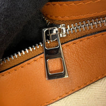 将图像加载到图库查看器中,LOEWE Cross Line Clutch Bag Brown Leather