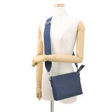 将图像加载到图库查看器中,GUCCI jumbo GG messenger bag Navy761747 Leather Size Small