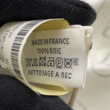 将图像加载到图库查看器中,HERMES Carre HERMES Flagship Hermes Flagship Size 90 White/Black/Grease Silk100%