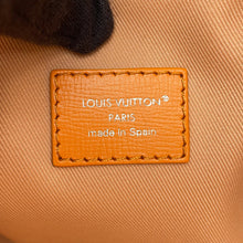 Load image into Gallery viewer, LOUIS VUITTON Shopper Tote SaffronM24457 Leather Size MM