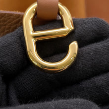 Load image into Gallery viewer, HERMES in-the-loop Tote Bag Gold Taurillon Clemence Swift Leather Size 18
