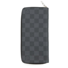 Load image into Gallery viewer, LOUIS VUITTON Zippy wallet Vertical NoirN63095 Damier Graphite
