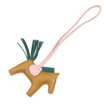 将图像加载到图库查看器中,HERMES Rodeo Bag Charm Sesame / Rose Sakura / Malachite Lambskin Size PM