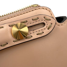 将图像加载到图库查看器中,FENDI By the way Jasmin Flower8BL145 Leather Size Small