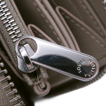 将图像加载到图库查看器中,LOUIS VUITTON Zippy Wallet GaletM69821 Monogram Mahina