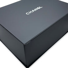 将图像加载到图库查看器中,CHANEL Coco handle WhiteA92991 Caviar Leather Size 29