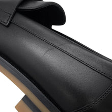 将图像加载到图库查看器中,HERMES Mocassins Fauve Black Leather Size 38