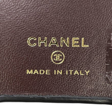 将图像加载到图库查看器中,CHANEL Matelasse iPhone Case for 14pro BlackAP3553 Caviar Leather